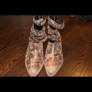 Free people tan and gold booties pointed toe